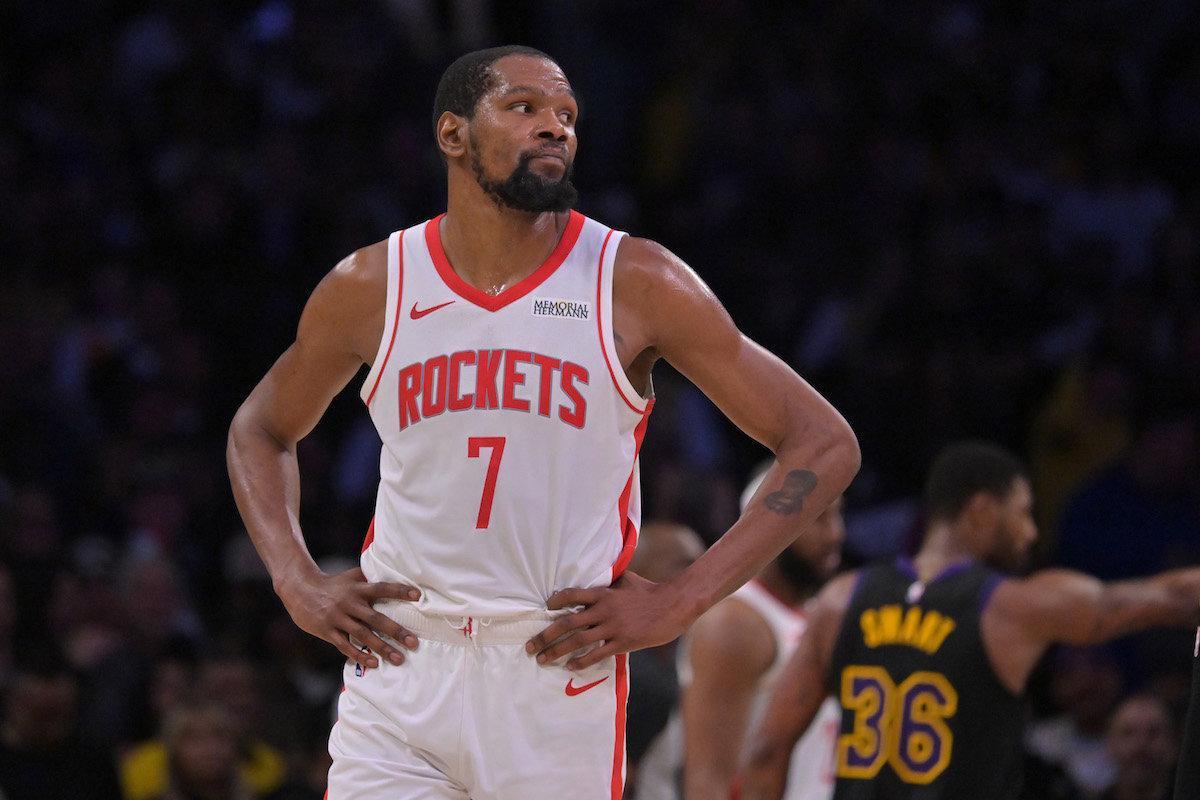 NBA免费直播在线直播-前队友爆冠军教头酗酒，曾向KD讲解得分